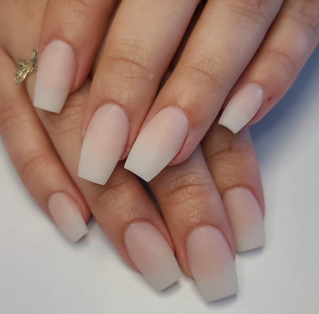 Hampton Nails & Spa nail photo 6